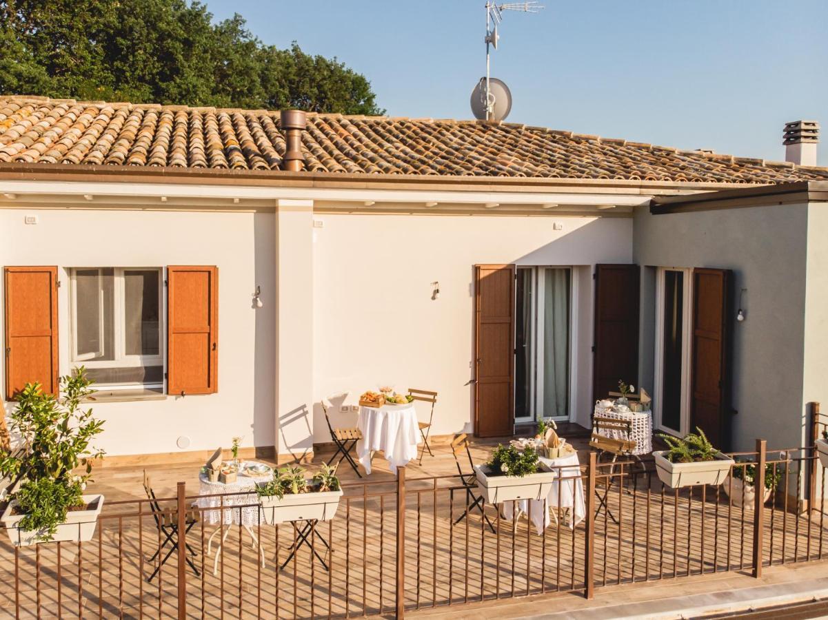 Bed and Breakfast La Dimora Del Mugnaio San Giovanni In Marignano Exterior foto